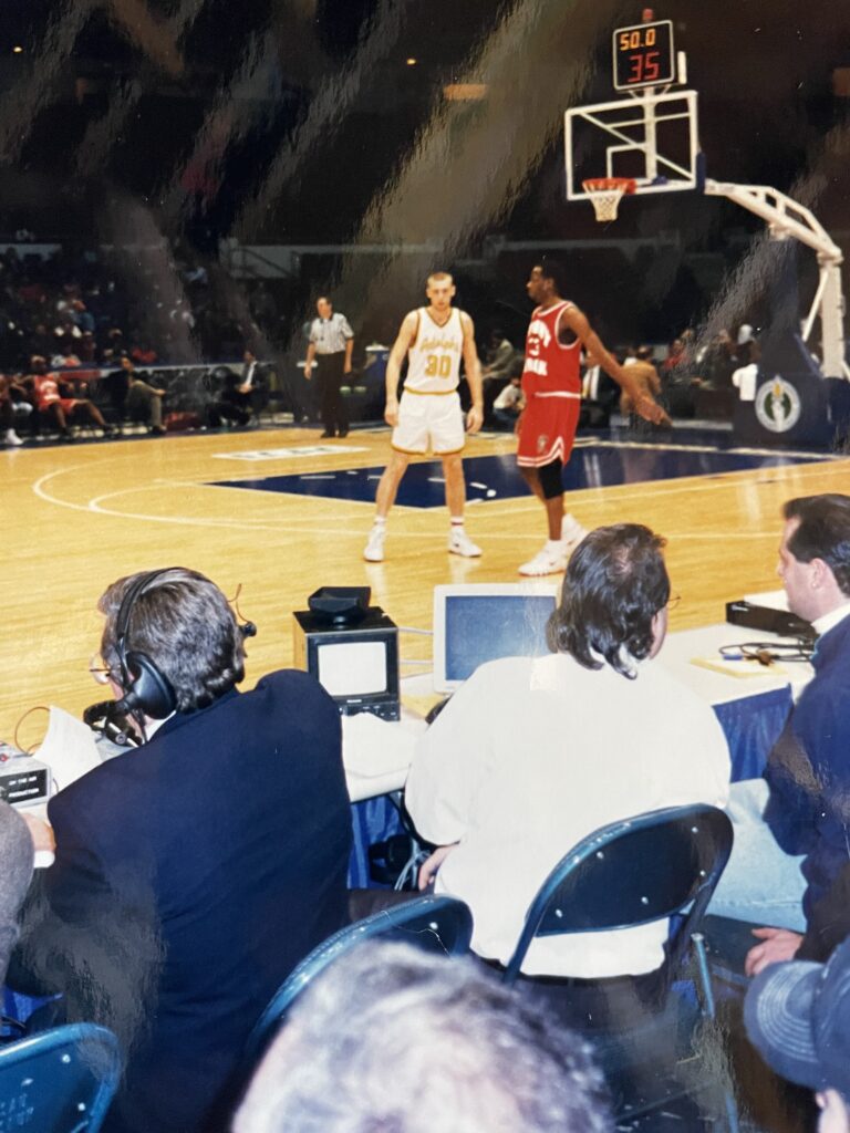 Basketball Career » Casey Mahoney